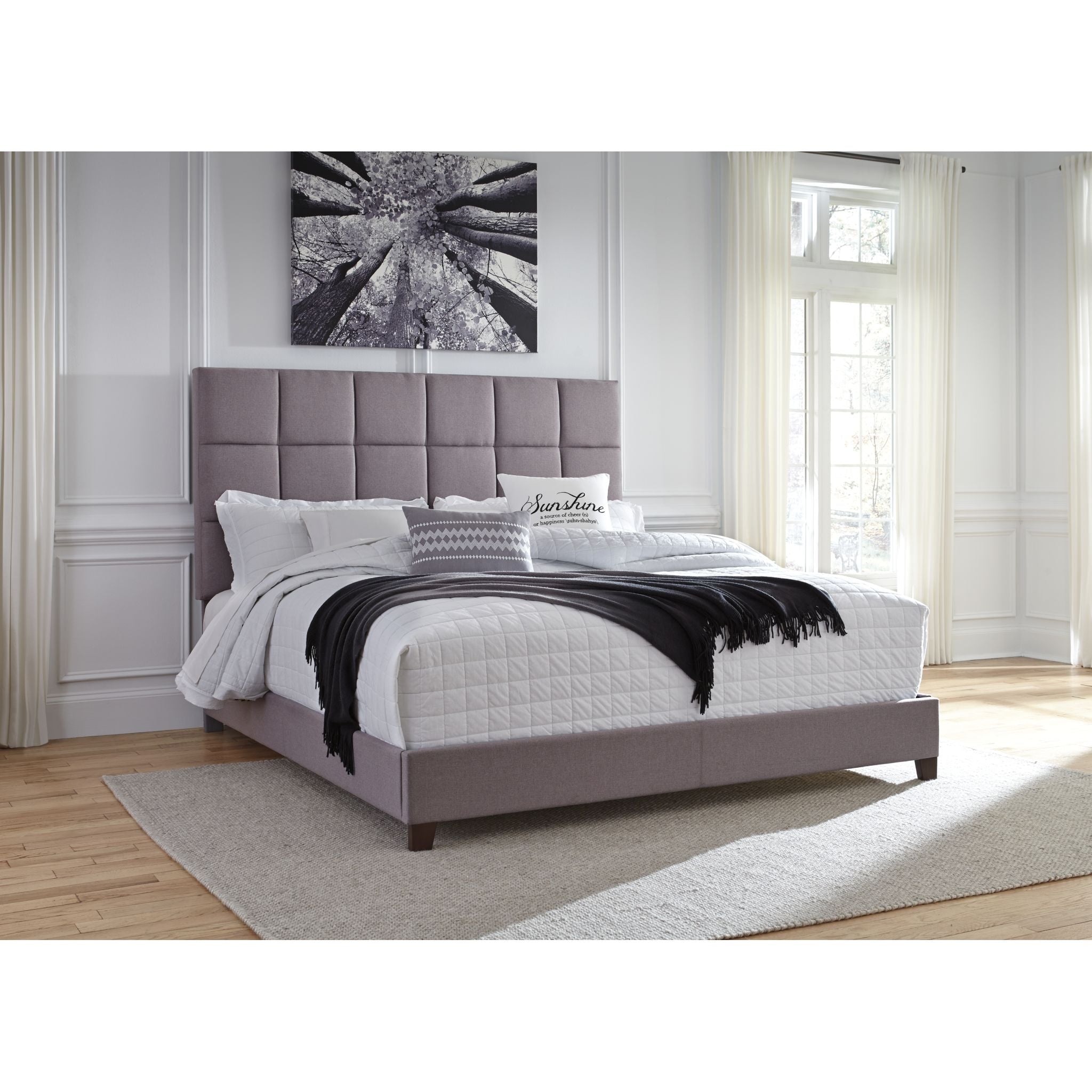 Dolante shop upholstered bed