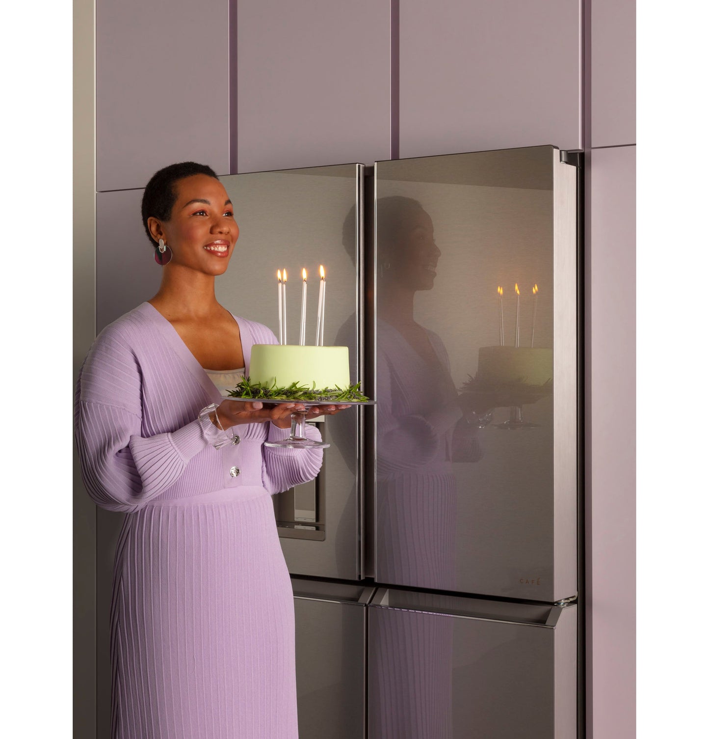 Café ENERGY STAR® 27.4 Cu. Ft. Quad-Door Refrigerator Modern Glass - CQE28DM5NS5