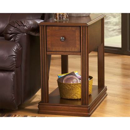 Breegin End Table - Cherry