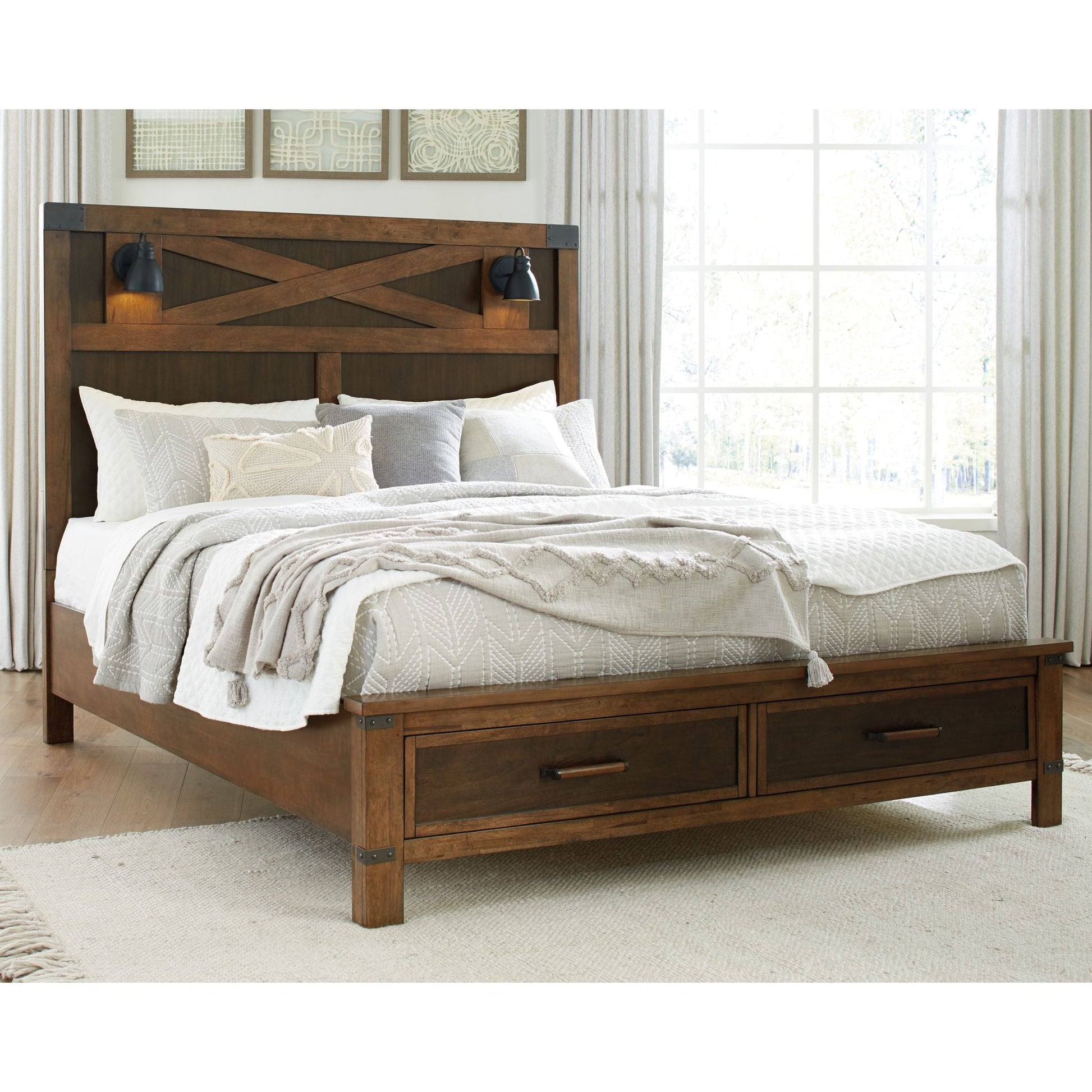 Wyattfield 3 Piece King Bed - Two-tone