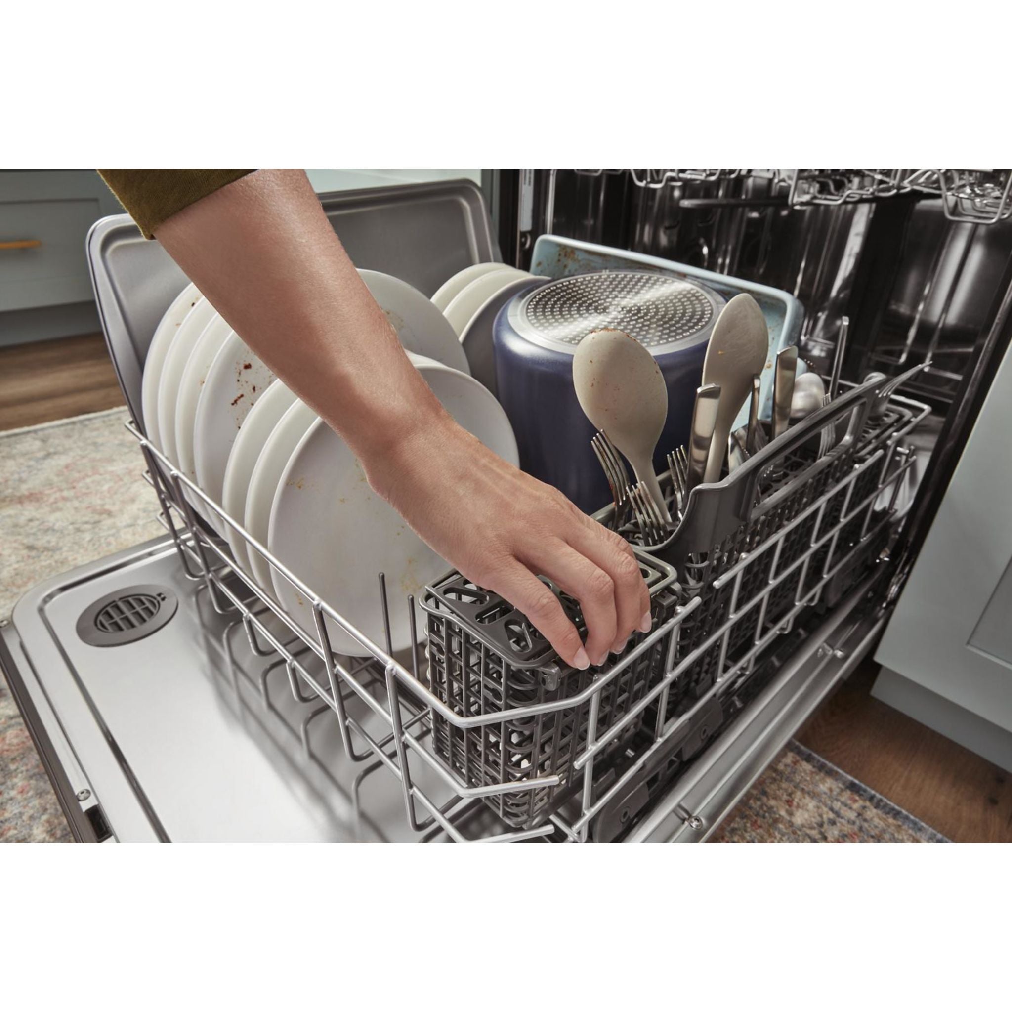 Whirlpool dishwasher best sale stainless steel tub